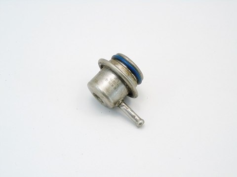 REGULATOR PALIWA 2.3 16V MAZDA 3 5 6 MONDEO S-MAX REGULATOR PALIWA 2.3 16V MAZDA 3 5 6 MONDEO S-MAX