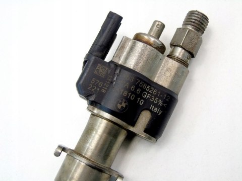 WTRYSKIWACZ 4.4 BMW 550 650 750 F07 X5 X6 7585261 WTRYSKIWACZ 4.4 BMW 550 650 750 F07 X5 X6 7585261