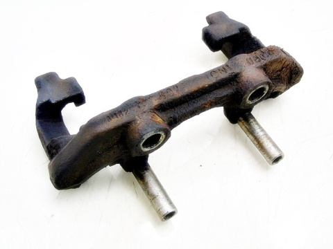 JARZMO ZACISKU LEWY PRZÓD OPEL CORSA B 1.4 8V JARZMO ZACISKU LEWY PRZÓD OPEL CORSA B 1.4 8V