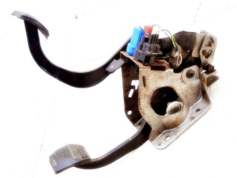 PEDAŁ PEDAŁY FORD FOCUS MK1 PEDAŁ PEDAŁY FORD FOCUS MK1