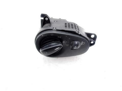 PRZEŁĄCZNIK ŚWIATEŁ FORD FOCUS MK1 PRZEŁĄCZNIK ŚWIATEŁ FORD FOCUS MK1