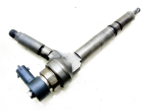 WTRYSKIWACZ 0445110175 1.7 CDTI ASTRA COMBO CORSA WTRYSKIWACZ 0445110175 1.7 CDTI ASTRA COMBO CORSA