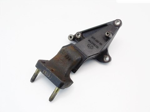ŁAPA SILNIKA 1.8 16V LACETTI NUBIRA 96499045 ŁAPA SILNIKA 1.8 16V LACETTI NUBIRA 96499045