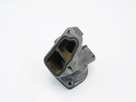 OBUDOWA TERMOSTATU 1.8 16V LACETTI NUBIRA OBUDOWA TERMOSTATU 1.8 16V LACETTI NUBIRA