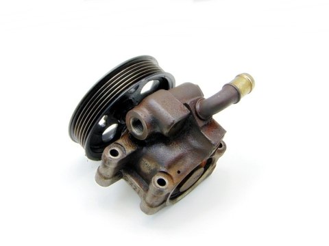 POMPA WSPOMAGANIA 1.3 8V FIESTA 95-02 KA ESCORT POMPA WSPOMAGANIA 1.3 8V FIESTA 95-02 KA ESCORT