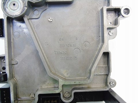 STEROWNIK SKRZYNI BIEGÓW FSA 3.0 AUDI A6 C5 A4 B6 STEROWNIK SKRZYNI BIEGÓW FSA 3.0 AUDI A6 C5 A4 B6