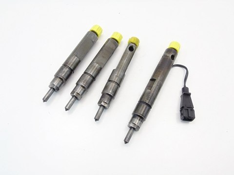 WTRYSKIWACZE 1.9 DTI V40 S40 SCENIC I MEGANE CLIO WTRYSKIWACZE 1.9 DTI V40 S40 SCENIC I MEGANE CLIO