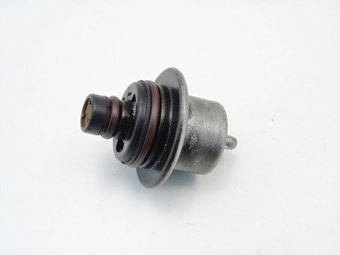 ZAWÓR PALIWA 1.6 KOMPRESOR MINI COOPER R50 R52 R53 ZAWÓR PALIWA 1.6 KOMPRESOR MINI COOPER R50 R52 R53