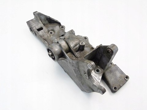 ŁAPA SILNIKA 2.0 20V PASSAT B5.5 AUDI A4 B6 B7 A6 ŁAPA SILNIKA 2.0 20V PASSAT B5.5 AUDI A4 B6 B7 A6