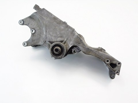 ŁAPA SILNIKA 2.0 20V PASSAT B5.5 AUDI A4 B6 B7 A6 ŁAPA SILNIKA 2.0 20V PASSAT B5.5 AUDI A4 B6 B7 A6