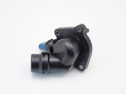 OBUDOWA TERMOSTATU 2.0 PASSAT B5 AUDI A4 B6 B7 A6