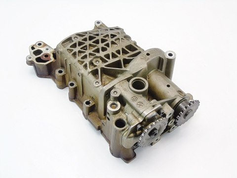 POMPA OLEJU 2.0 20V PASSAT B5.5 AUDI A4 B6 B7 A6 POMPA OLEJU 2.0 20V PASSAT B5.5 AUDI A4 B6 B7 A6