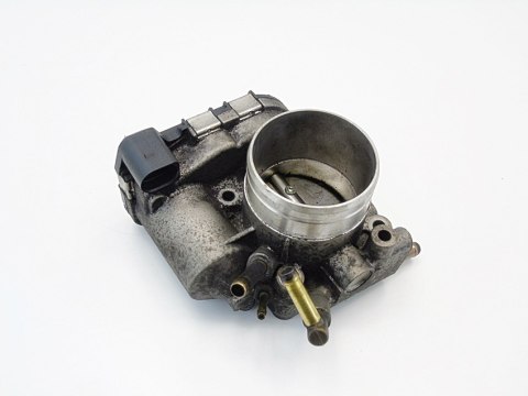 PRZEPUSTNICA 2.0 20V PASSAT B5.5 AUDI A4 B6 B7 A6 PRZEPUSTNICA 2.0 20V PASSAT B5.5 AUDI A4 B6 B7 A6