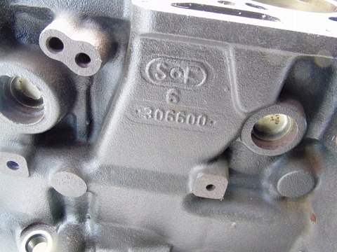 BLOK SILNIKA NFU 1.6 16V 307 C4 207 XSARA C3 206 BLOK SILNIKA NFU 1.6 16V 307 C4 207 XSARA C3 206