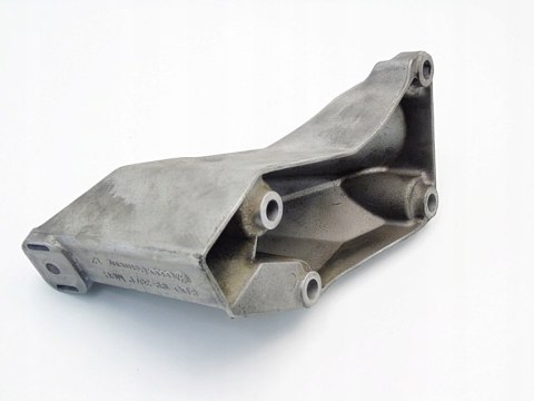 ŁAPA WSPORNIK SILNIKA 1.6 8V PASSAT B5 AUDI A4 B5 ŁAPA WSPORNIK SILNIKA 1.6 8V PASSAT B5 AUDI A4 B5