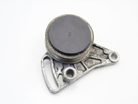 NAPINACZ ROLKA KOŁO 1.6 8V PASSAT B5 AUDI A4 B5 NAPINACZ ROLKA KOŁO 1.6 8V PASSAT B5 AUDI A4 B5