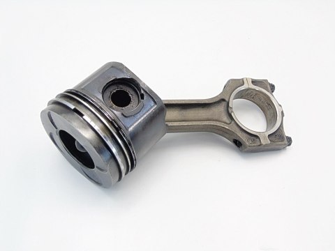 TŁOK KORBOWÓD 2.0 D BMW E46 E39 E87 320 520 318 TŁOK KORBOWÓD 2.0 D BMW E46 E39 E87 320 520 318