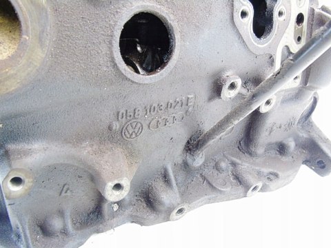 BLOK AEB 058103021E 1.8 T 20V PASSAT B5 AUDI A4 A6 BLOK AEB 058103021E 1.8 T 20V PASSAT B5 AUDI A4 A6