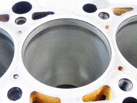 BLOK AEB 058103021E 1.8 T 20V PASSAT B5 AUDI A4 A6 BLOK AEB 058103021E 1.8 T 20V PASSAT B5 AUDI A4 A6