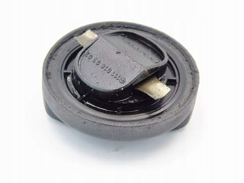 KOREK WLEWU OLEJU 2.3 MERCEDES W123 S123 C123 M102 KOREK WLEWU OLEJU 2.3 MERCEDES W123 S123 C123 M102