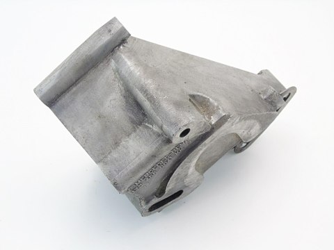 ŁAPA WSPORNIK SILNIKA 2.3 MERCEDES W123 S123 C123 ŁAPA WSPORNIK SILNIKA 2.3 MERCEDES W123 S123 C123