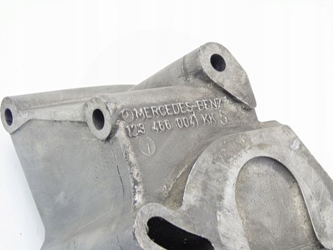 ŁAPA WSPORNIK SILNIKA 2.3 MERCEDES W123 S123 C123 ŁAPA WSPORNIK SILNIKA 2.3 MERCEDES W123 S123 C123