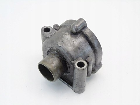 OBUDOWA TERMOSTATU 2.3 8V MERCEDES W123 S123 C123 OBUDOWA TERMOSTATU 2.3 8V MERCEDES W123 S123 C123