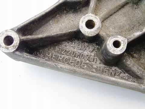 POMPA WODY 2.3 KJET MERCEDES W123 S123 C123 M102 POMPA WODY 2.3 KJET MERCEDES W123 S123 C123 M102