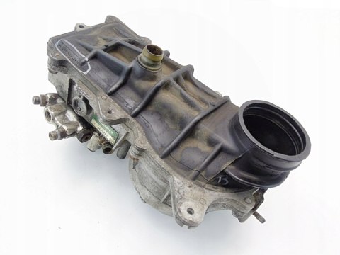 ROZDZIELACZ PALIWA 2.3 8V MERCEDES W123 S123 C123 ROZDZIELACZ PALIWA 2.3 8V MERCEDES W123 S123 C123