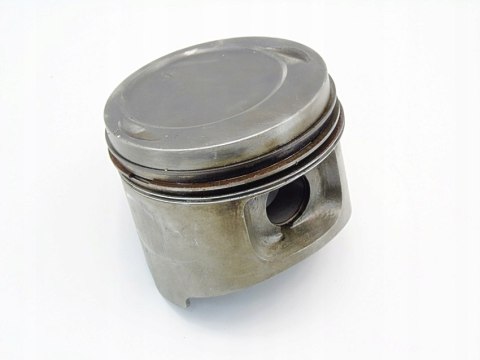 TŁOK 95V31 2.3 8V MERCEDES W123 S123 C123 M102 TŁOK 95V31 2.3 8V MERCEDES W123 S123 C123 M102