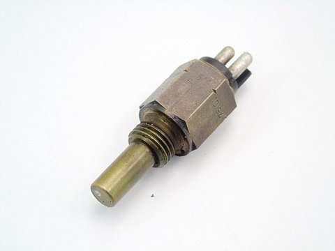 CZUJNIK 1094 2.3 8V MERCEDES W123 S123 C123 M104 CZUJNIK 1094 2.3 8V MERCEDES W123 S123 C123 M104