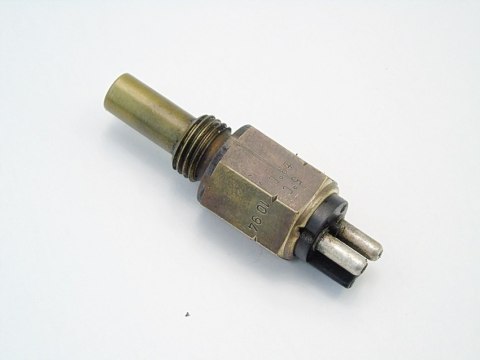 CZUJNIK 1094 2.3 8V MERCEDES W123 S123 C123 M104 CZUJNIK 1094 2.3 8V MERCEDES W123 S123 C123 M104