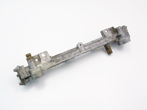 LISTWA WTRYSKOWA 2.0 B MERCEDES E200 W210 S210 LISTWA WTRYSKOWA 2.0 B MERCEDES E200 W210 S210