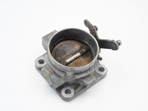 PRZEPUSTNICA 2.3 8V MERCEDES W123 S123 C123 M102 PRZEPUSTNICA 2.3 8V MERCEDES W123 S123 C123 M102