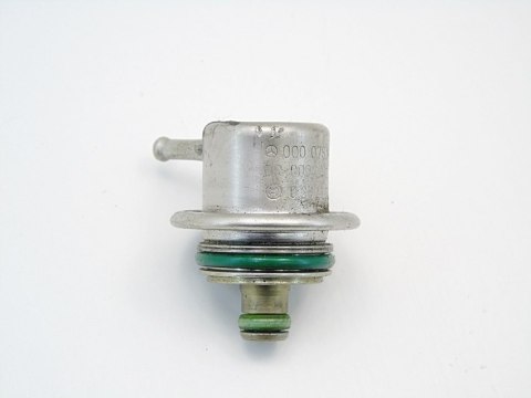 REGULATOR PALIWA 2.0 B MERCEDES E200 W210 S210 REGULATOR PALIWA 2.0 B MERCEDES E200 W210 S210
