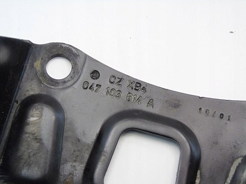 ŁAPA WSPORNIK 1.4 8V MPI SKODA FABIA I 047103614A ŁAPA WSPORNIK 1.4 8V MPI SKODA FABIA I 047103614A