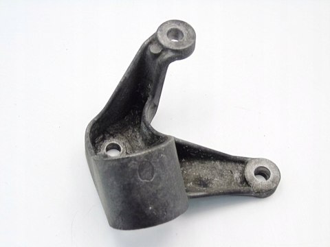 ŁAPA WSPORNIK 1.9 JTDM 147 156 GT STILO BRAVO 2 ŁAPA WSPORNIK 1.9 JTDM 147 156 GT STILO BRAVO 2