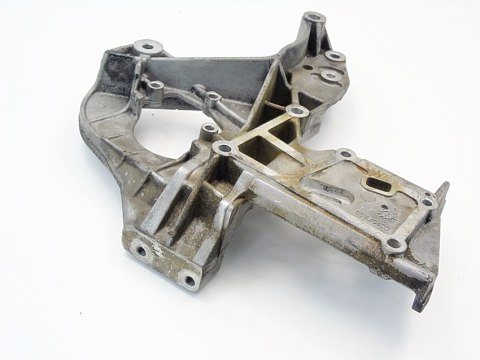 ŁAPA WSPORNIK 1.9 JTDM 147 156 GT STILO BRAVO 2 ŁAPA WSPORNIK 1.9 JTDM 147 156 GT STILO BRAVO 2