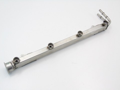 LISTWA WTRYSKOWA 2.0 16V SAAB 9-3 900 II 9000 LISTWA WTRYSKOWA 2.0 16V SAAB 9-3 900 II 9000