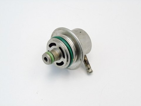 ZAWÓR REGULATOR PALIWA 2.0 16V SAAB 9-3 900 2 9000 ZAWÓR REGULATOR PALIWA 2.0 16V SAAB 9-3 900 2 9000
