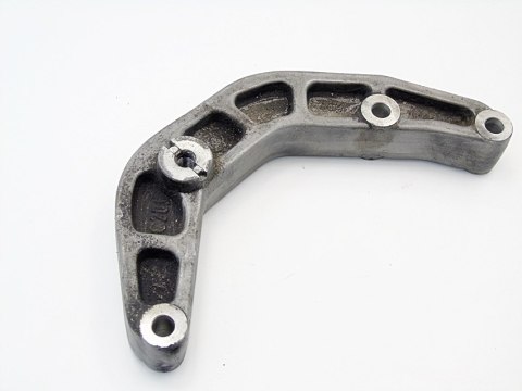 ŁAPA SKRZYNI BIEGÓW 1.1 8V SEICENTO 46742790 ŁAPA SKRZYNI BIEGÓW 1.1 8V SEICENTO 46742790