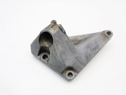 ŁAPA SKRZYNI BIEGÓW 2.0 16V SAAB 9-3 900 2 4726782 ŁAPA SKRZYNI BIEGÓW 2.0 16V SAAB 9-3 900 2 4726782