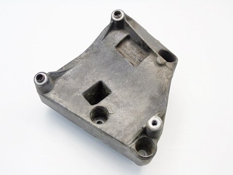 ŁAPA SILNIKA 2.2 2.5 I CI BMW E39 E46 E36 Z4 Z3 ŁAPA SILNIKA 2.2 2.5 I CI BMW E39 E46 E36 Z4 Z3