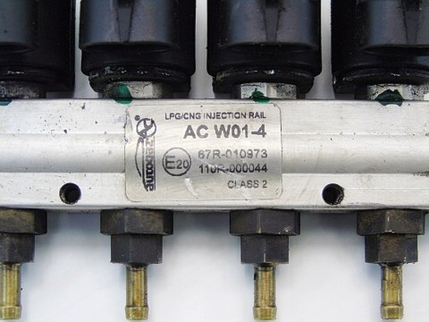 LISTWA WTRYSKIWACZE GAZ LPG STAG AC W01-4 LISTWA WTRYSKIWACZE GAZ LPG STAG AC W01-4