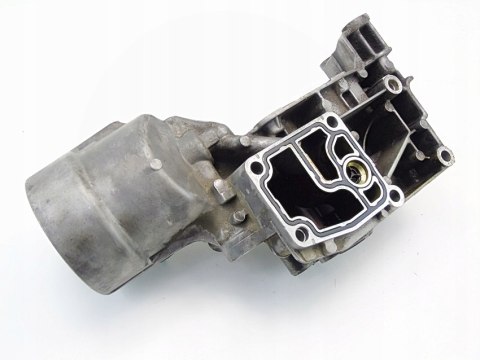 OBUDOWA FILTRA OLEJU 2.2 2.5 I CI BMW E39 E46 E36 OBUDOWA FILTRA OLEJU 2.2 2.5 I CI BMW E39 E46 E36