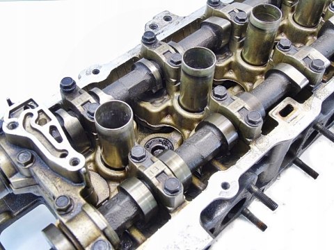 GŁOWICA 1.8 16V PRIMERA P12 TINO SENTRA ALMERA N16 GŁOWICA 1.8 16V PRIMERA P12 TINO SENTRA ALMERA N16