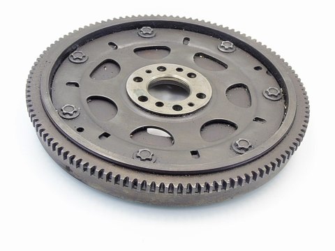 KOŁO ZAMACHOWE 1.4 GRANDE PUNTO LINEA QUBO DOBLO KOŁO ZAMACHOWE 1.4 GRANDE PUNTO LINEA QUBO DOBLO