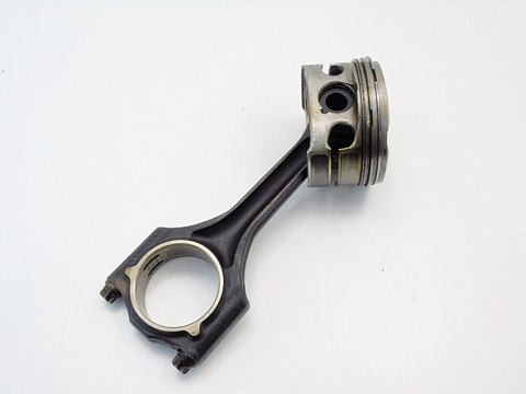TŁOK KORBOWÓD 2.2 I CI BMW E39 E46 E36 Z4 Z3 TŁOK KORBOWÓD 2.2 I CI BMW E39 E46 E36 Z4 Z3