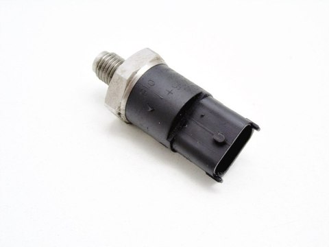 CZUJNIK PALIWA 1.9 JTD STILO 147 156 CROMA PUNTO CZUJNIK PALIWA 1.9 JTD STILO 147 156 CROMA PUNTO