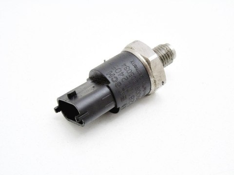 CZUJNIK PALIWA 1.9 JTD STILO 147 156 CROMA PUNTO CZUJNIK PALIWA 1.9 JTD STILO 147 156 CROMA PUNTO